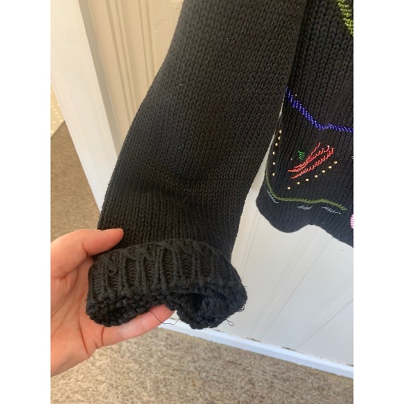 Victoria Harbour Beaded‎ Embellished Novelty Knit Cardigan Sweater - Picture 2 of 4